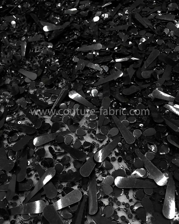 Black sequined and crystals couture lace - Image 7