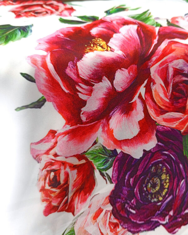 Red roses amore print fabric #91364 - Image 7